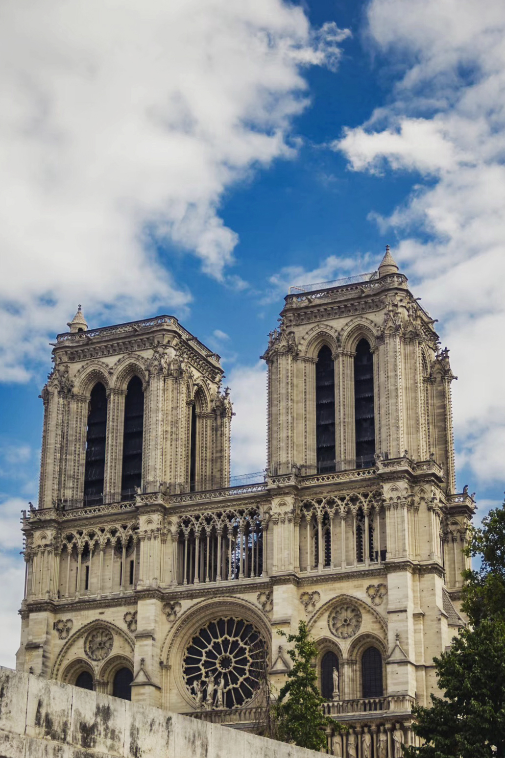 9-巴黎圣母院.jpg